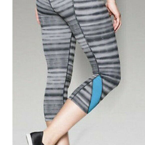 UA All Season Gear Fitted Studio Take A Chance - Picture 4 of 9